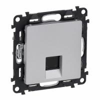 Розетка интернет одиночная RJ 45 Категория 6 UTP Valena Life. Алюминий. Legrand