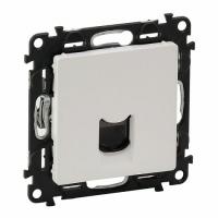 Розетка интернет одиночная RJ 45 Категория 6 UTP Valena Life. Белый. Legrand