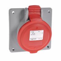 Встраиваемая наклонная розетка IP44 380/415В 16A 3К+З P17 Tempra Pro. Legrand