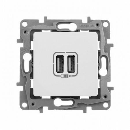 Зарядное устройство с двумя USB-разьемами 240В/5В 2,4А Белый. Legrand Etika