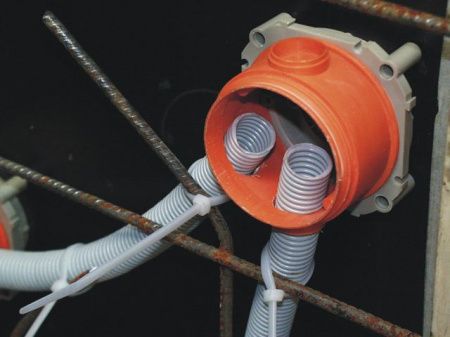 Крышка коробки в бетон KBV-1_KB